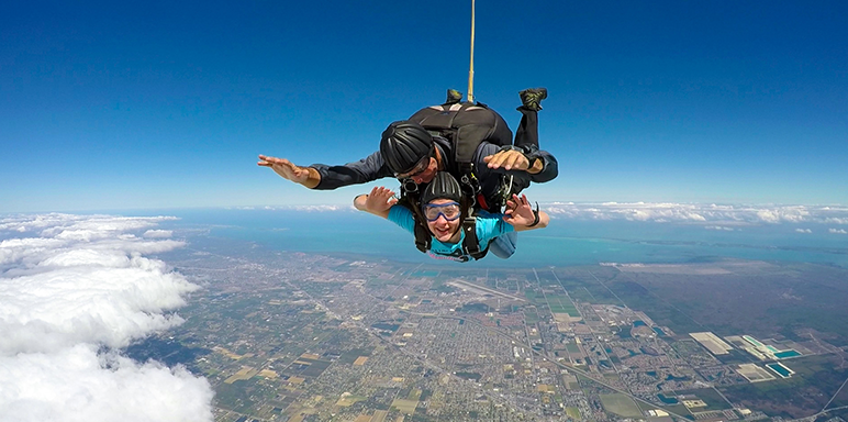 Salto en Paracaídas
